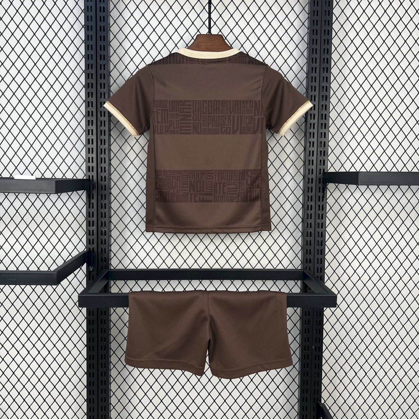 Conjunto Infantil Flamengo Identidade Edição Especial Consciência Negra 24/25