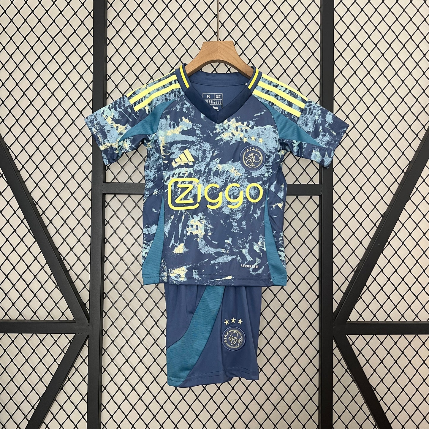 Conjunto Infantil Ajax Away 24/25