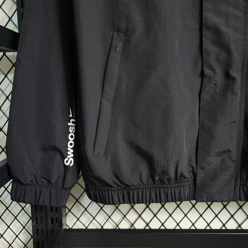 Jaqueta Corta Vento Swoosh - Preto