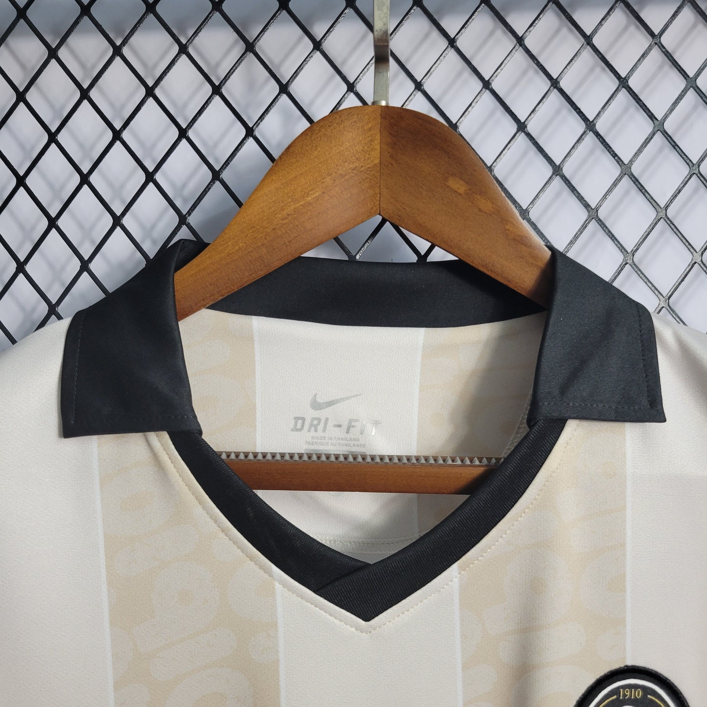 Camisa Corinthians 100th - Versão Retrô Bege