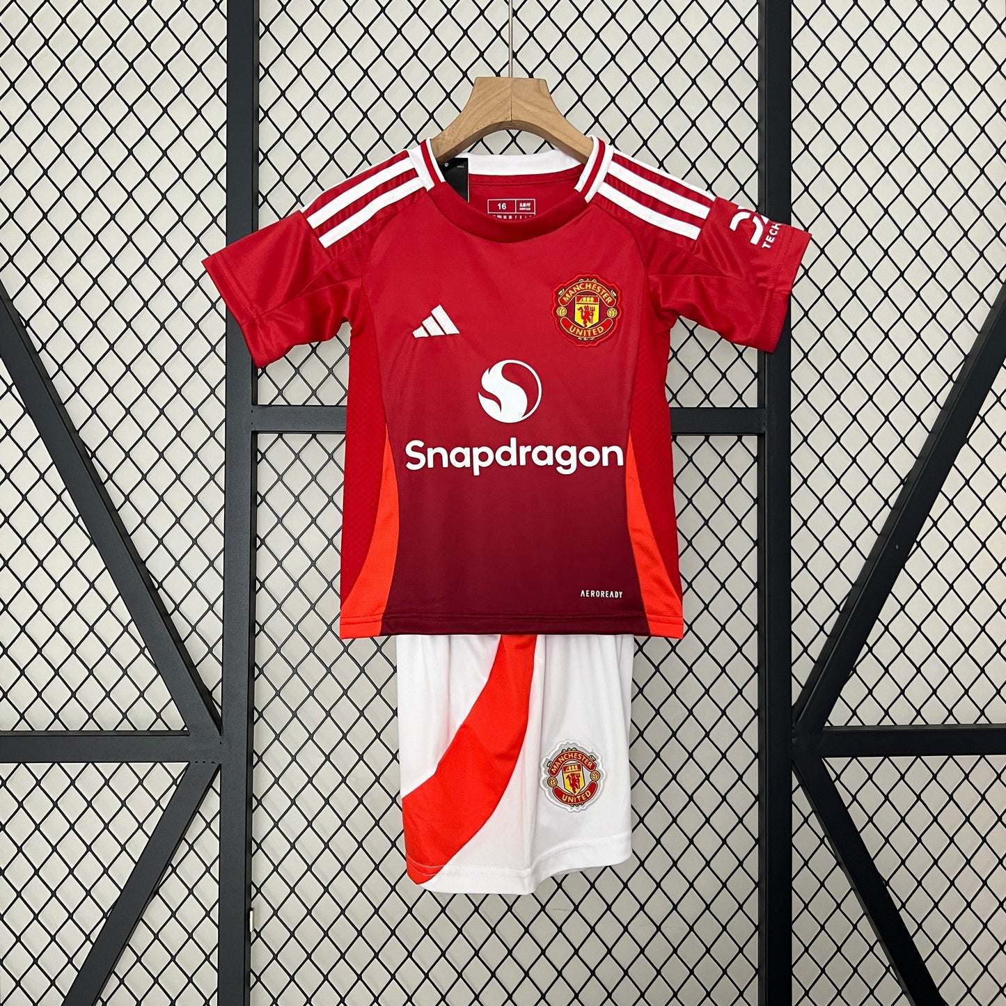 Conjunto Infantil Manchester United Home 24/25