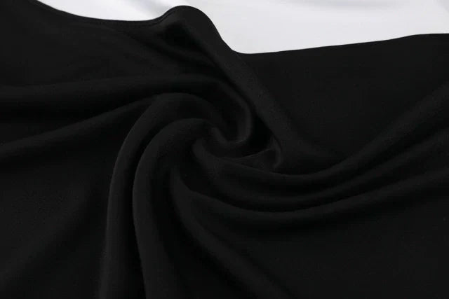 Conjunto Treino Swoosh - Preto