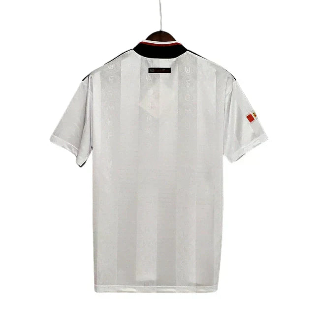 Camisa Retrô Torcedor Masculina Manchester United 1997