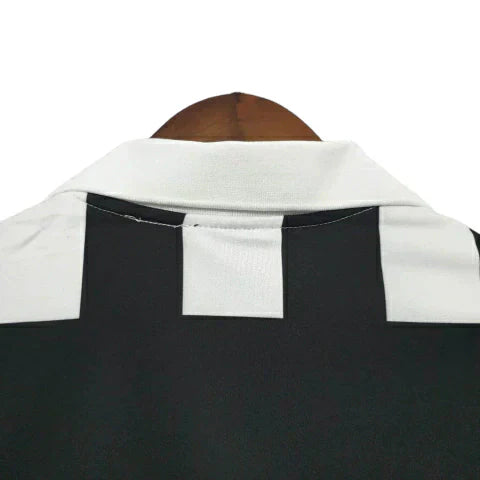 Camisa Retrô Torcedor Masculina Juventus 2011