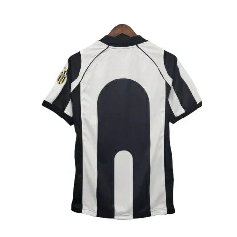 Camisa Retrô Torcedor Masculina Juventus 1997