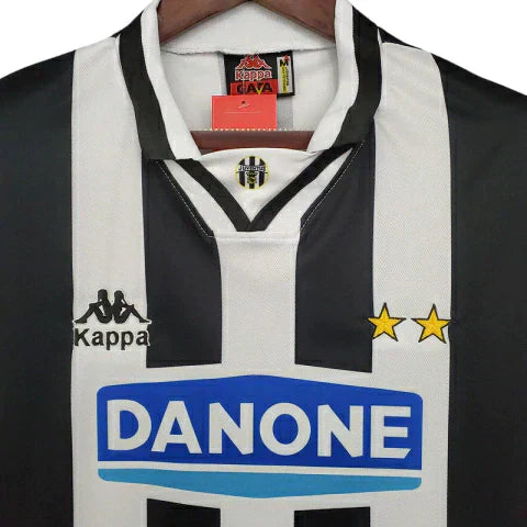 Camisa Juventus Retrô 1994/1995 Preta e Branca